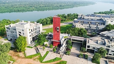 गरीब छात्रों को आईआईटी में मिलेगा उच्चकोटि का प्रशिक्षण (IANS)