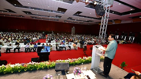 हैदराबाद: राज्य के नागरिकों की शिकायत सुनने के लिए जल्द ही शुरू होगी वार्ड कार्यालय प्रणाली (IANS)