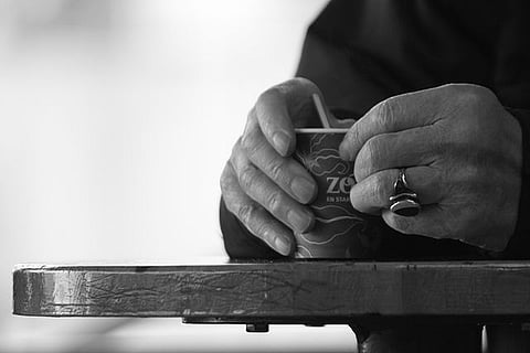 क्रॉसवर्ड और शतरंज जैसे खेल खेलने से वृद्ध लोगों में डिमेंशिया(dementia) रोका जा सकता है। एक अध्ययन में यह बात सामने आई है।  (Image: Wikimedia Commons)