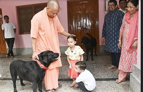 गुरु पूर्णिमा: मातृशक्ति को सम्मान देने की गोरक्षपीठ की अपनी खास परंपरा है।(IANS)