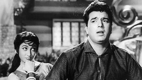 माला सिन्हा और धर्मेंद्र