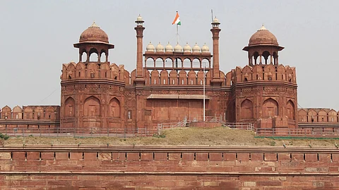 Red fort - शाहजहां ने इस किले का निर्माण करवाया था (pixabay)