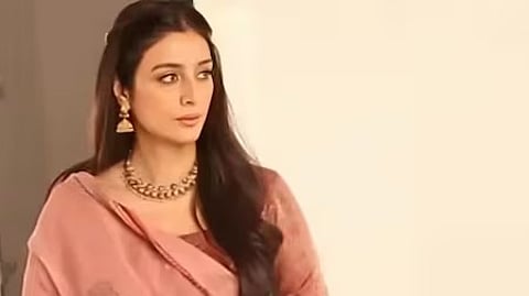 तब्बू की तस्वीर