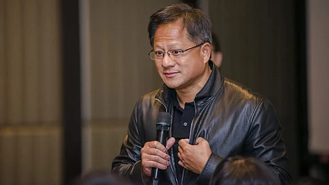 Success Story of Jensen Huang : एआई चिप की एक बड़ी डिजाइनर कंपनी एनवीडिया1 लाख करोड़ डॉलर वाली पहली चिप कंपनी बन गई। (Wikimedia Commons)