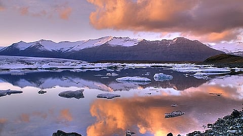 Research on Climate Change : इस साल अब तक कुछ हिमालयी राज्यों में थोड़ी बहुत बर्फबारी हुई है परंतु कुछ जगहों पर बर्फ का नामों निशान भी नहीं है। (Wikimedia Commons)