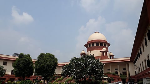 Electoral Bond  : राजनीतिक पार्टियों को चंदा देने के लिए जारी होने वाले इलेक्टोरल बॉन्ड को सुप्रीम कोर्ट ने तुरंत रोकने का आदेश दिया। (Wikimedia Commons)
