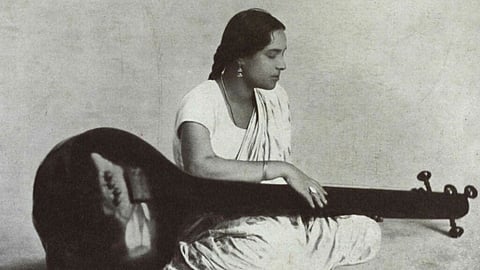 Jaddan bai : जद्दन बाई का जन्म साल 1892 में बनारस में हुआ था। (Wikimedia Commons)