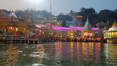 Ganga Saptami:  'गंगा सप्तमी’ के दिन मां गंगा पूजन किया जाता है और जो भक्त इस दिन गंगा पूजन करते हैं, उनके समस्त पापों का नाश होता है। (Wikimedia Commons)