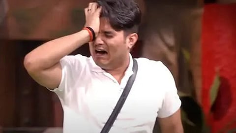 Bigg Boss 19 में दिवाली पर इमोशनल ट्विस्ट टास्क, कंटेस्टेंट्स को मिले परिवार के भावुक खत|