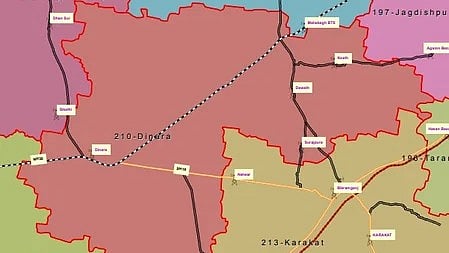 रोहतास जिले का नक्शा, जिसमें दिनारा विधानसभा क्षेत्र और आसपास के इलाके दिखाई दे रहे हैं।