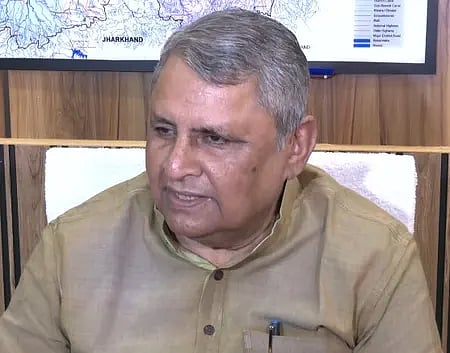 विजय कुमार चौधरी बिहार चुनाव 2025 में शांतिपूर्ण मतदान पर नज़र आ रही है|