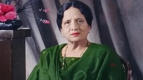 पंजाब की स्वर कोकिला सुरिंदर कौर की तस्वीर।