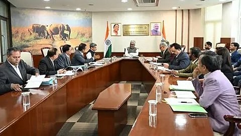 केंद्रीय पर्यावरण मंत्री द्वारा दिल्ली-एनसीआर ग्रीनिंग रणनीति पर उच्च स्तरीय समीक्षा बैठक की कार्रवाई।