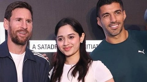 एल्विश यादव और जन्नत मेसी से मिले|