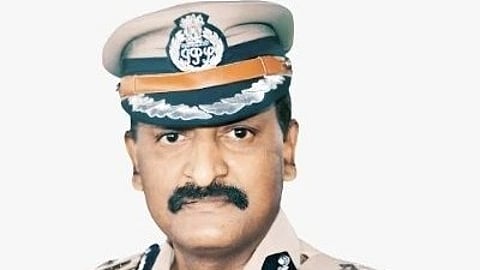 राचकोंडा कमिश्नरेट नजर आ रहे हैं।