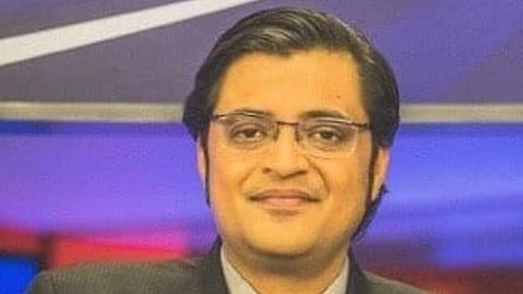 इस इमेज में अर्नब गोस्वामी को देखा जा सकता है।