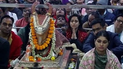 अभिनेत्री नुसरत भरूचा नज़र आ रही है|