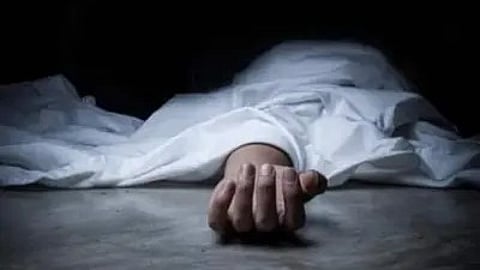 मुंबई घटना में शामिल युवती का हाथ|