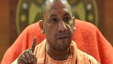 इस इमेज में योगी आदित्यनाथ को देखा जा सकता है।