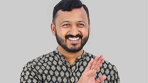 तस्वीर में राहुल ममकूटथिल को देखा जा सकता है।