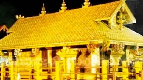 इस इमेज में सबरीमाला मंदिर को सकता है।