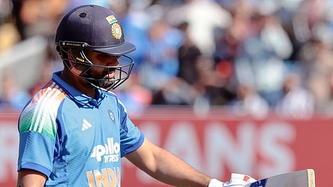 इस इमेज में रोहित शर्मा को देखा जा सकता है।