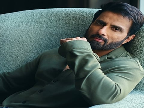 सोनू सूद की तस्वीर