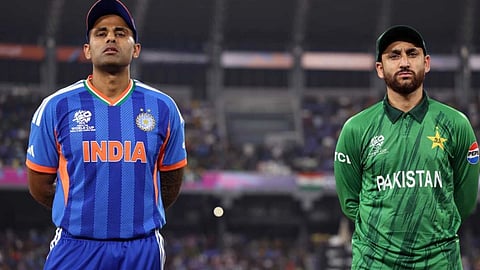 कप्तान सूर्यकुमार यादव टीम इंडिया की नीली जर्सी में और पाकिस्तान के कप्तान सलमान अली अघा हरी जर्सी में