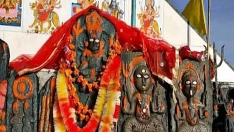 शिकारी देवी मंदिर