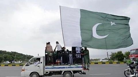 पाकिस्तान में युवाओं की एक रैली