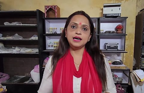 बिहार: भागलपुर की महिला उद्यमी ने पीएमएफएमई योजना का लिया लाभ, होली पर