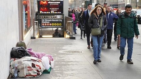 अमेरिका में टहलते नागरिक