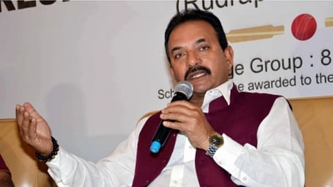 रिटायरमेंट के बाद मदन लाल भारत की ए टीम के कोच रहे। इसके बाद उन्होंने सीनियर टीम के कोच और फिर राष्ट्रीय चयनकर्ता बनकर इस खेल में अपना अहम योगदान दिया।