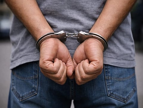 बच्ची का सौदा करने वाले गिरोह की महिला समेत तीन मानव तस्कर गिरफ्तार, 2.60 लाख में बेचने की थी साजिश