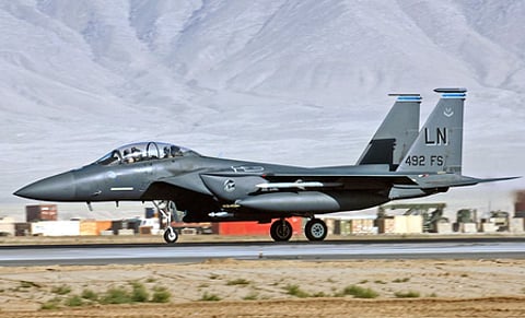 ईरान ने जिसे मार गिराने का दावा किया, जानिए कितना ताकतवर है अमेरिकी एफ-15ई स्ट्राइक ईगल लड़ाकू विमान