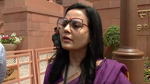 महिला आरक्षण कानून 2023 के संबंध में अब अधिसूचना जारी करना