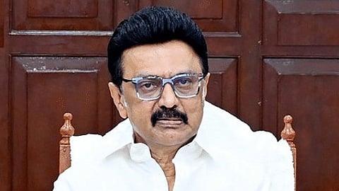 एमके स्टालिन ने सीएम पद से दिया इस्तीफा, राज्यपाल ने कार्यवाहक मुख्यमंत्री बने रहने को कहा