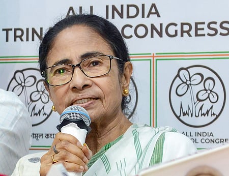 चुनाव आयोग ने भवानीपुर में मतगणना में गड़बड़ी के ममता बनर्जी के दावों को खारिज किया