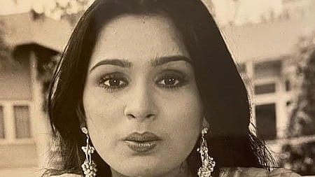 मैं ऋषि कपूर के साथ रोमांटिक गाना करने से बहुत घबरा गई थी