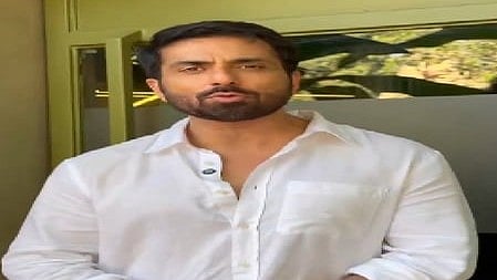 आलिया भट्ट के बचाव में उतरे सोनू सूद, बोले-