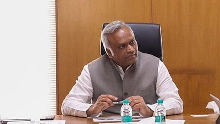 प्रियांक खड़गे ने कर्नाटक सरकार में गृहमंत्री बनाए जाने पर कांग्रेस के शीर्ष नेताओं का जताया आभार