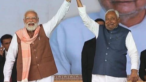 प्रधानमंत्री मोदी की उपलब्धि लोकतंत्र की शक्ति का प्रमाण : नीतीश कुमार