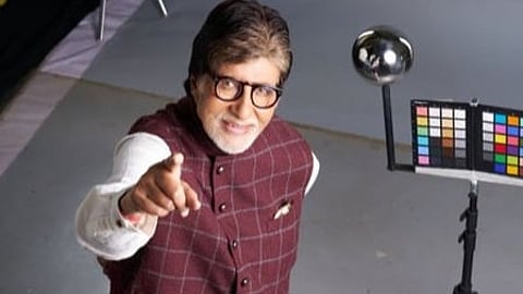 12 लघु फिल्मों और 2 स्टिल शूट के बाद अमिताभ बच्चन बोले-काम तो काम है