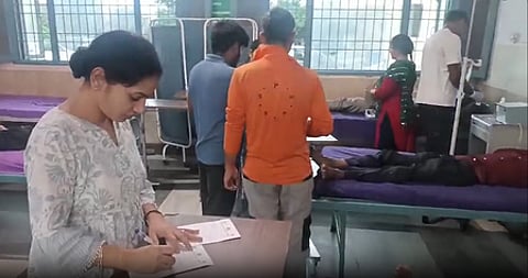 हरियाणा: सोनीपत के खरखौदा में केएमपी एक्सप्रेसवे ट्रक से टकराई इको कार, तीन लोगों की मौत