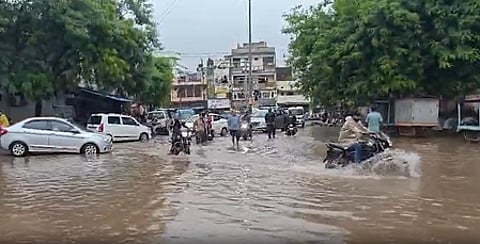 मध्य प्रदेश: चित्रकूट में उफान पर मंदाकिनी; 1,438 लोगों को सुरक्षित निकाला गया