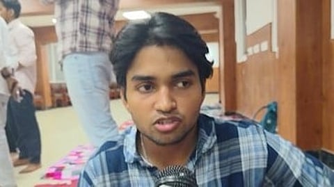 सत्य निकेतन हादसे के बाद पीजी-हॉस्टल के छात्रों में डर, बोले-दरारों वाले कमरों में रहने को मजबूर