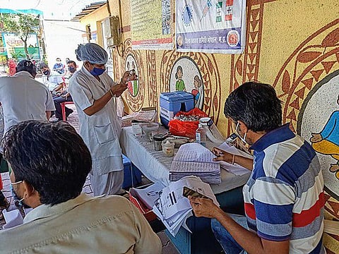 भारत का टीकाकरण कवरेज बुधवार शाम को 184 करोड़ का आंकड़ा पार कर गया।(Wikimedia Commons)