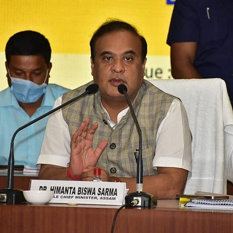 असम (Assam) के मुख्यमंत्री हिमंत बिस्व सरमा| (File Photo)