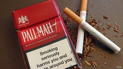 धूम्रपान की लागत वैश्विक अर्थव्यवस्था में $1.4 ट्रिलियन से भी अधिक है। (VOA)धूम्रपान की लागत वैश्विक अर्थव्यवस्था में $1.4 ट्रिलियन से भी अधिक है। (VOA)