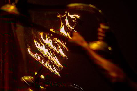 मछिंदरनाथ मंदिर में आरती के समय शांतिप्रिय समुदाय ने मचाया उत्पात।(Pixabay)